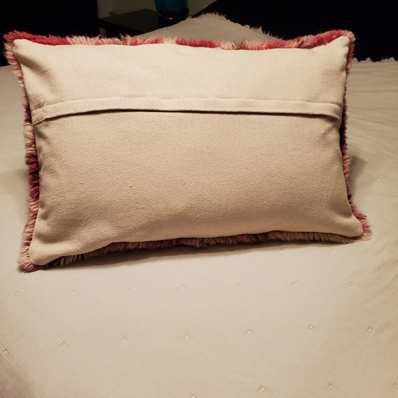 Pillowcase - Picture 3 of 3